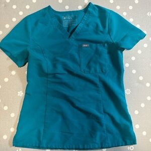 Figs teal size small slim fit one pocket top